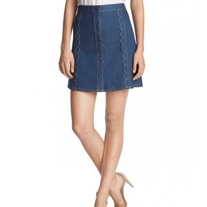 Draper James scalloped Jean skirt size 8
